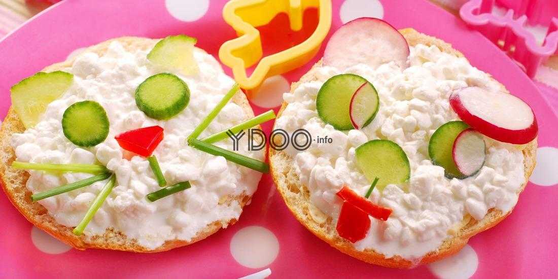 детские бутерброды из булочек и творожной массы